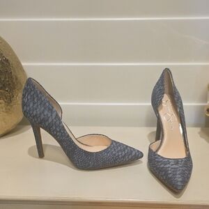 New Chic Textured Gray Heels